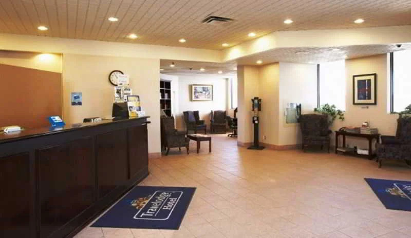 Travelodge Calgary MacLeod Trail