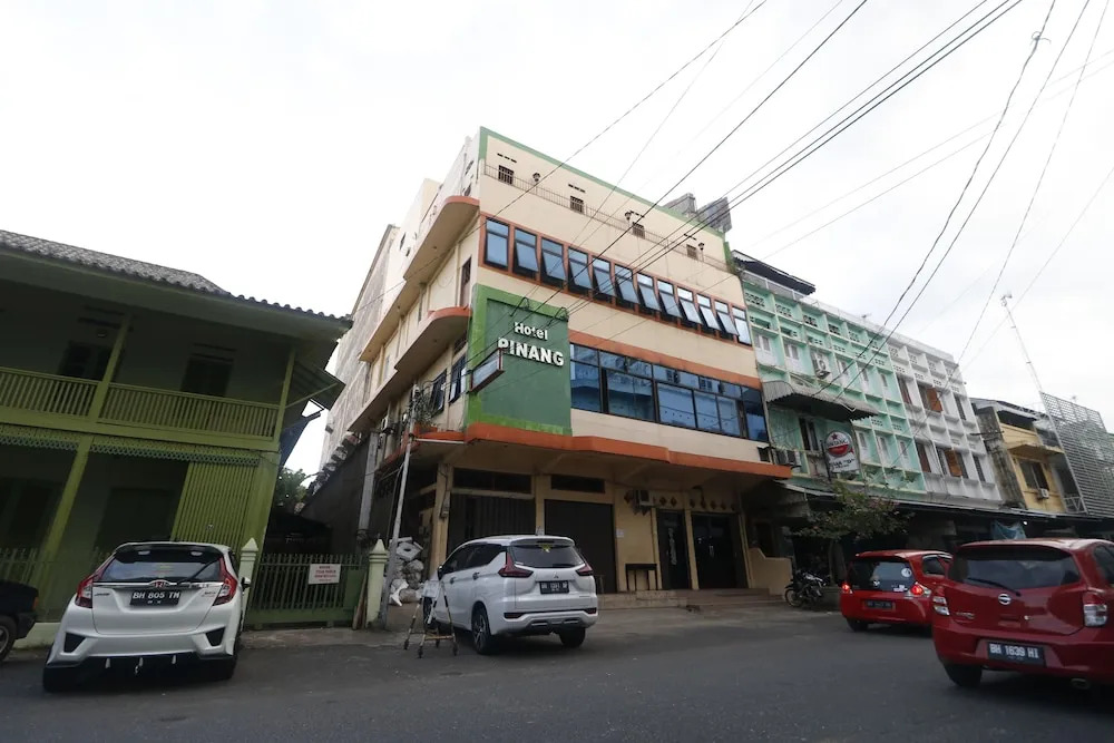 RedDoorz near Hermina Hospital Palembang