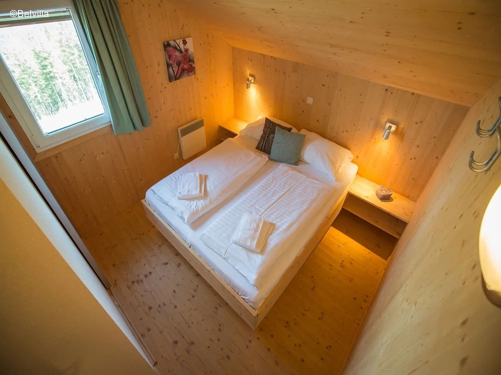 Wooden Chalet in Klippitztrl near Ski Area