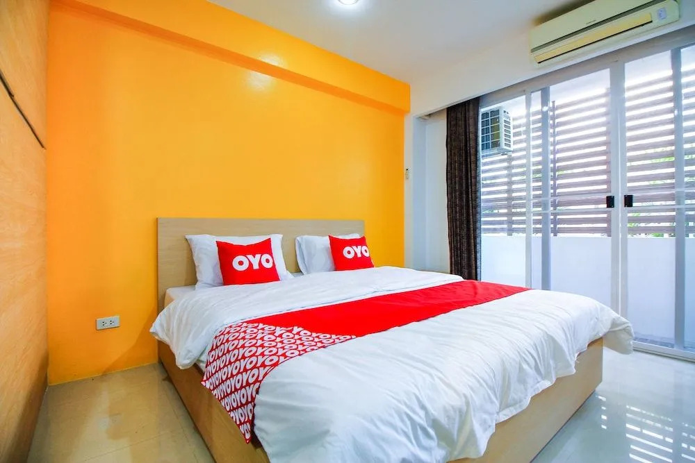 OYO 405 Ruan Plaisoi Apartment