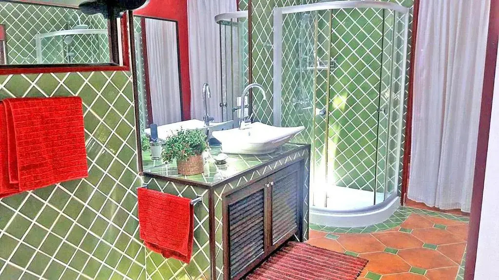 3BR Thai Style Home