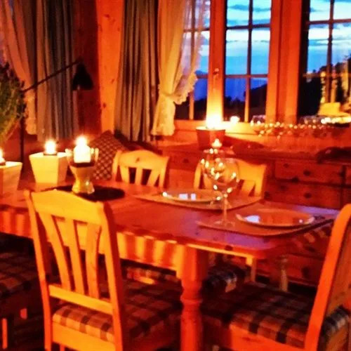 SwissHut Bed&Breakfast