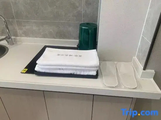 Yeye Boutique Apartment (Liaoning University Branch)