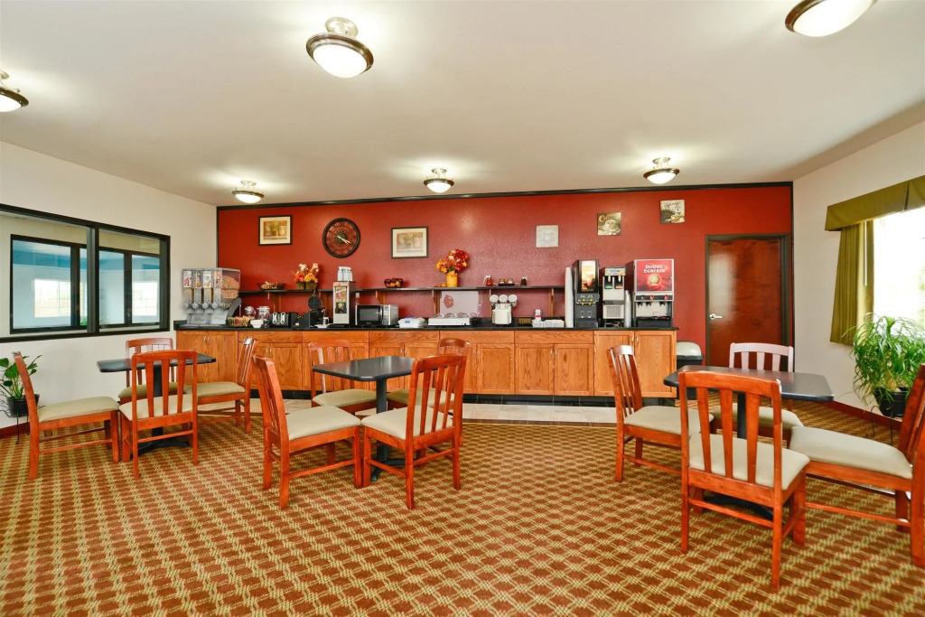 Best Western Plus Wakeeney Inn & Suites