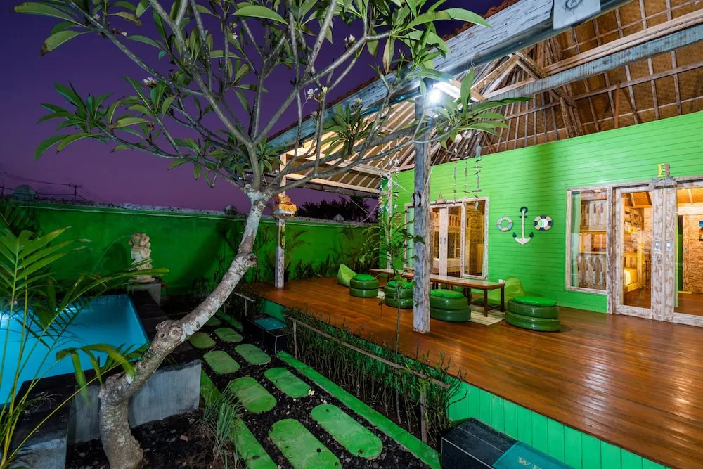 The Green Groves Hostel