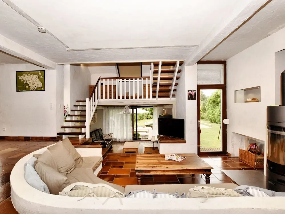 Holiday Home in Virton With Swimming Pool