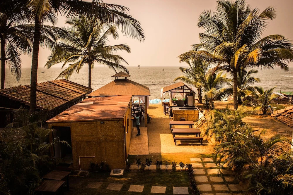 The Spot Beach Hotel