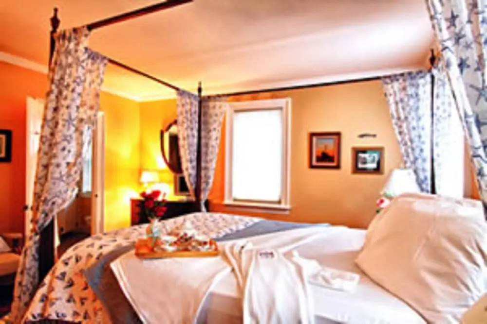 1750 Inn at Sandwich Center