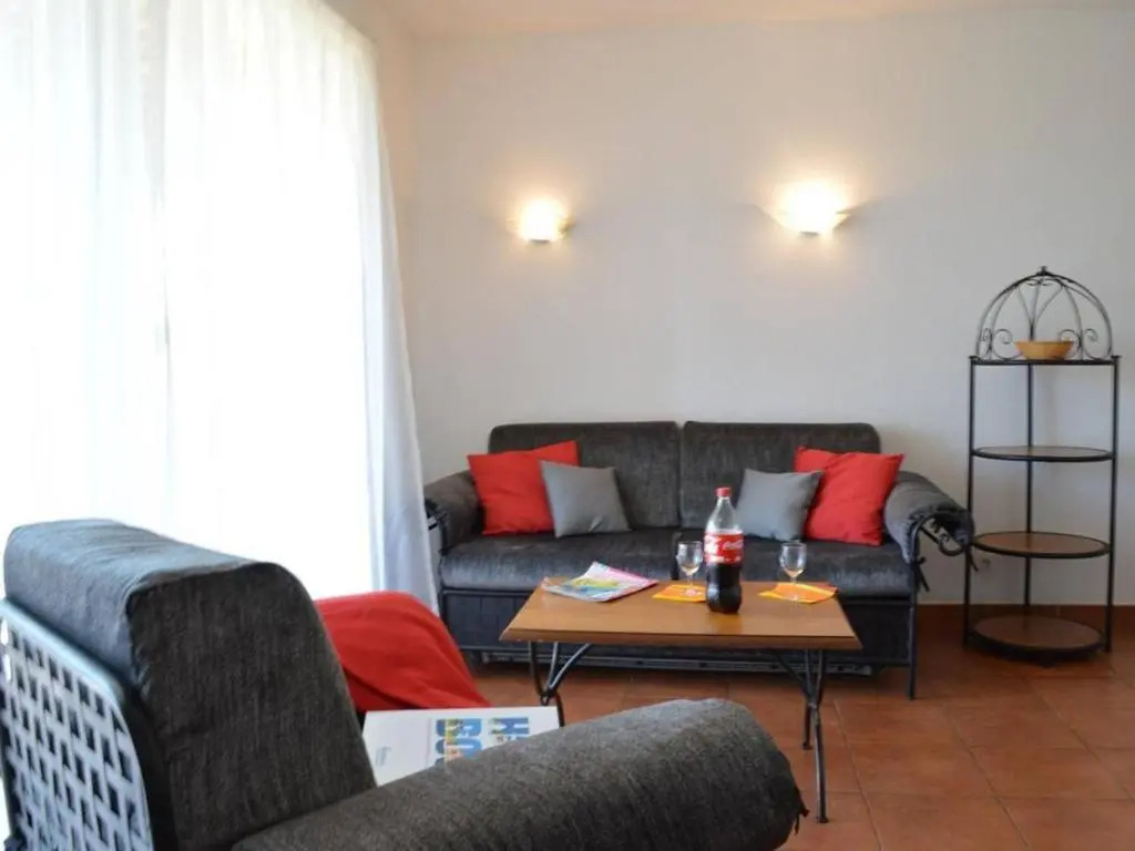 Appartement 3 pièces avec terrasse, piscine, parking et navette plage à Sainte-Maxime - FR-1-226-189