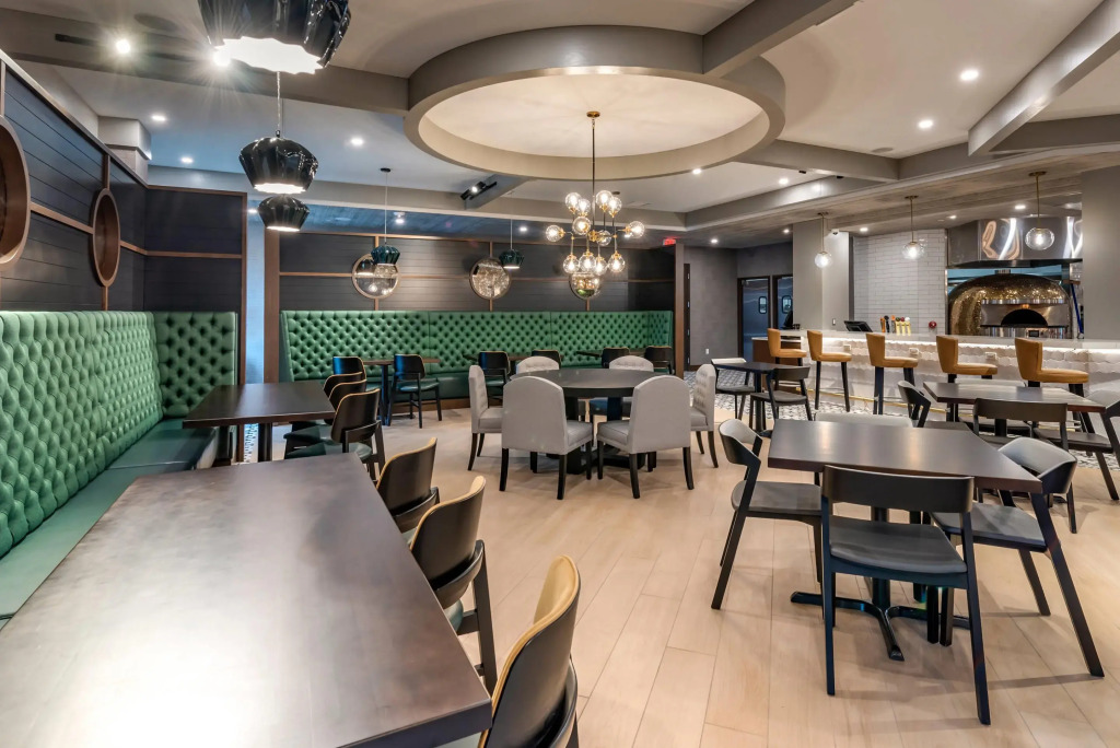 Отель Cambria Hotel Shelby Township - Detroit Utica