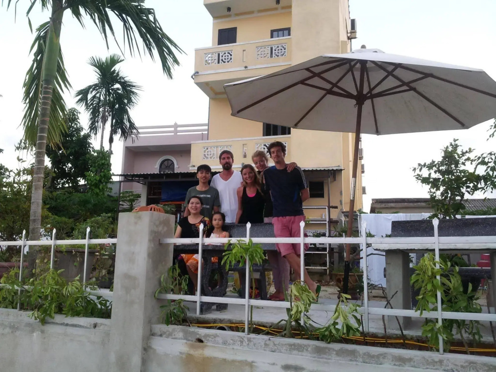 Homeland River Homestay