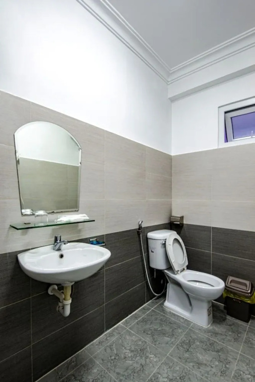 Son Hung Hotel