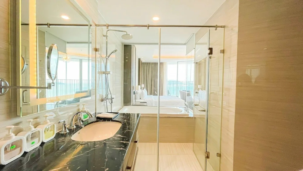 Panorama Ocean View Luxury Apartment Nha Trang