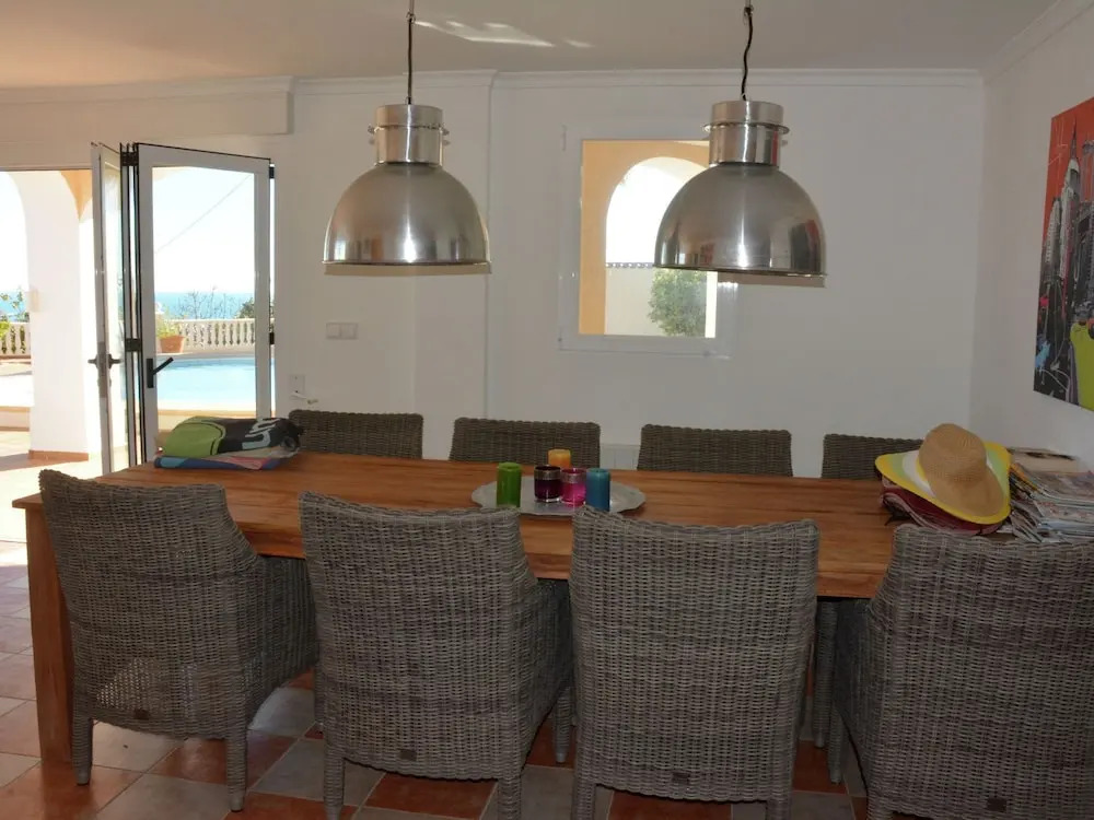 Stunning Detached Villa With Private Pool and Clear View Over Calpe