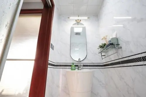 NanJing GuLou·Lion Bridge· Locals Apartment 00152470