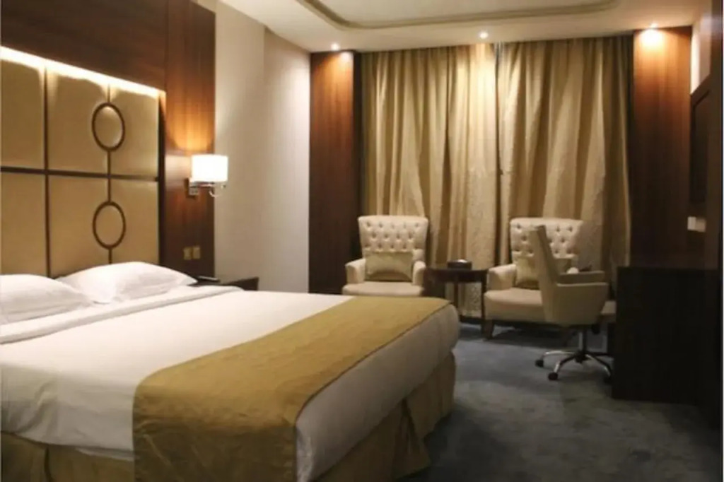 Sunday Harbour Gateway Jeddah Beach Formerly Vivid Plaza Hotel