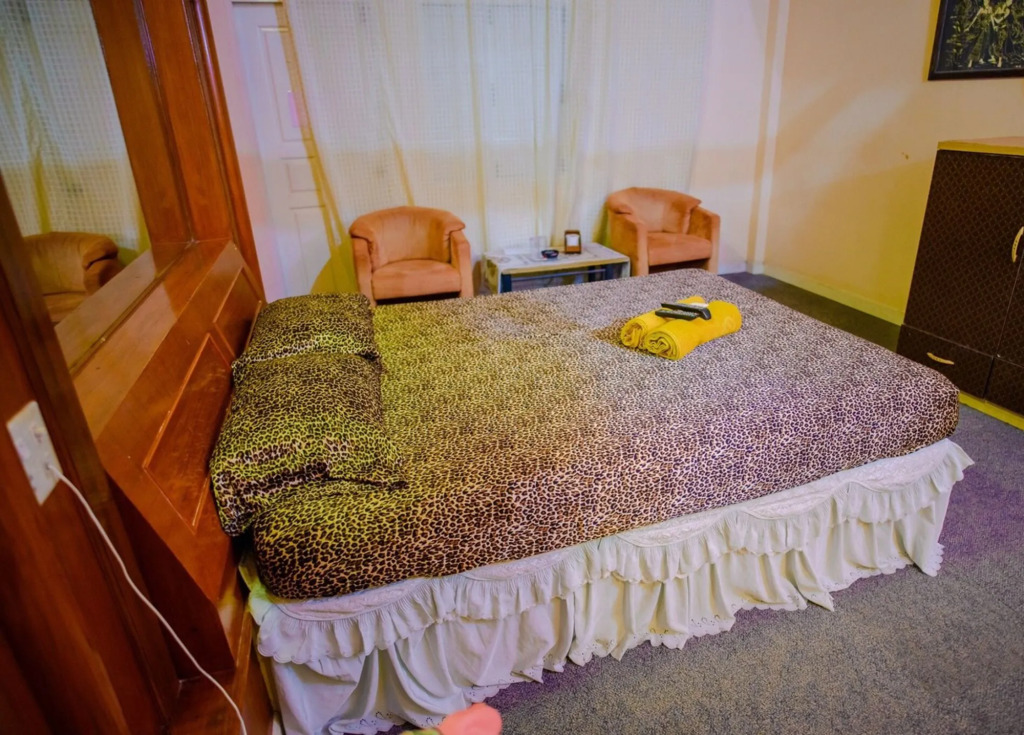 Diane Hotel