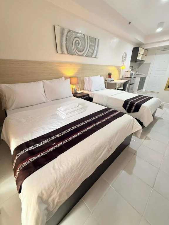 Cozy Studio Condo With Stunning Tagaytay Views