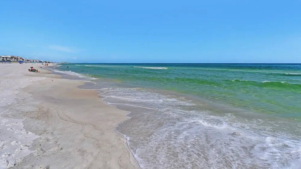Lakefront Haven in Carillon Beach
