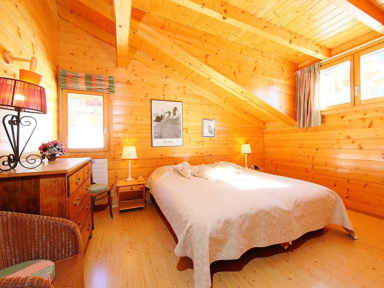 Chalet Chalet Petit Pont by Interhome