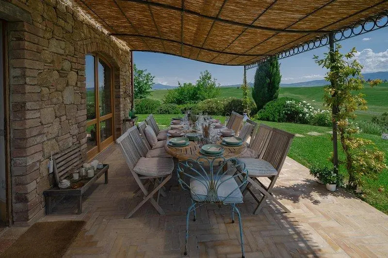 Villa Pienza, Val dOrcia luxury accommodation with pool and Ac for 12 persons