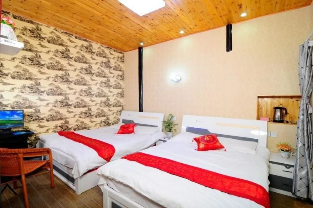 Youjian Xiaozhu Hostel