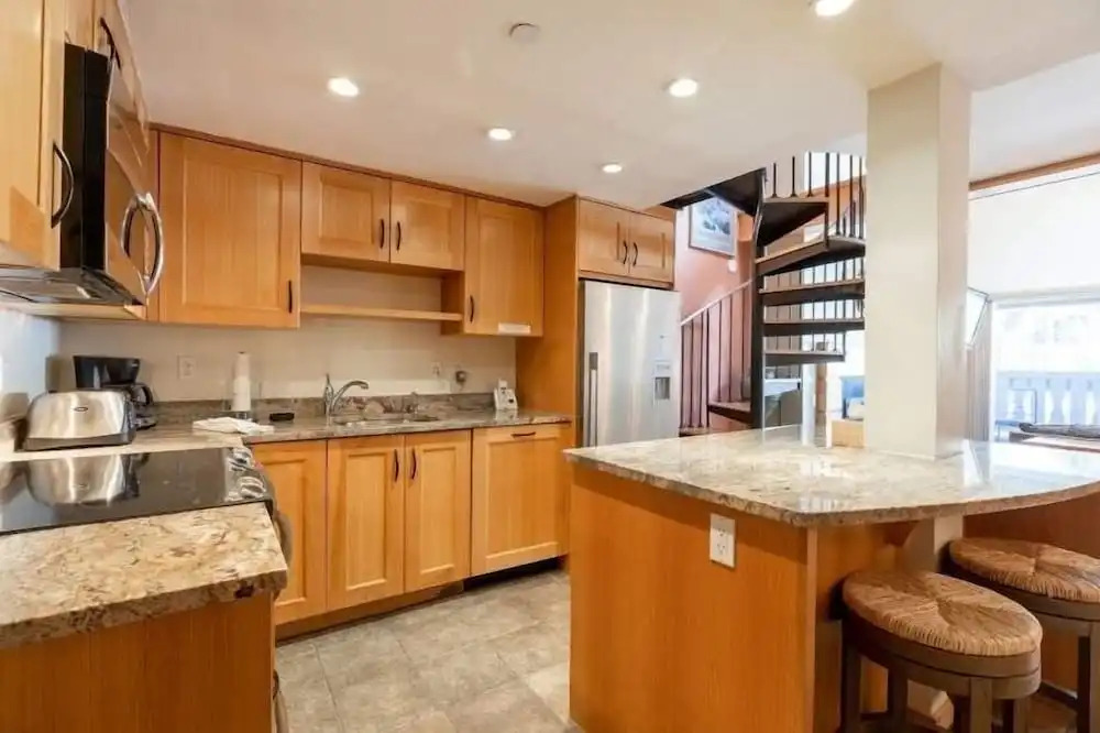 Condo with Hot Tub Free Garage Parking by RedAwning