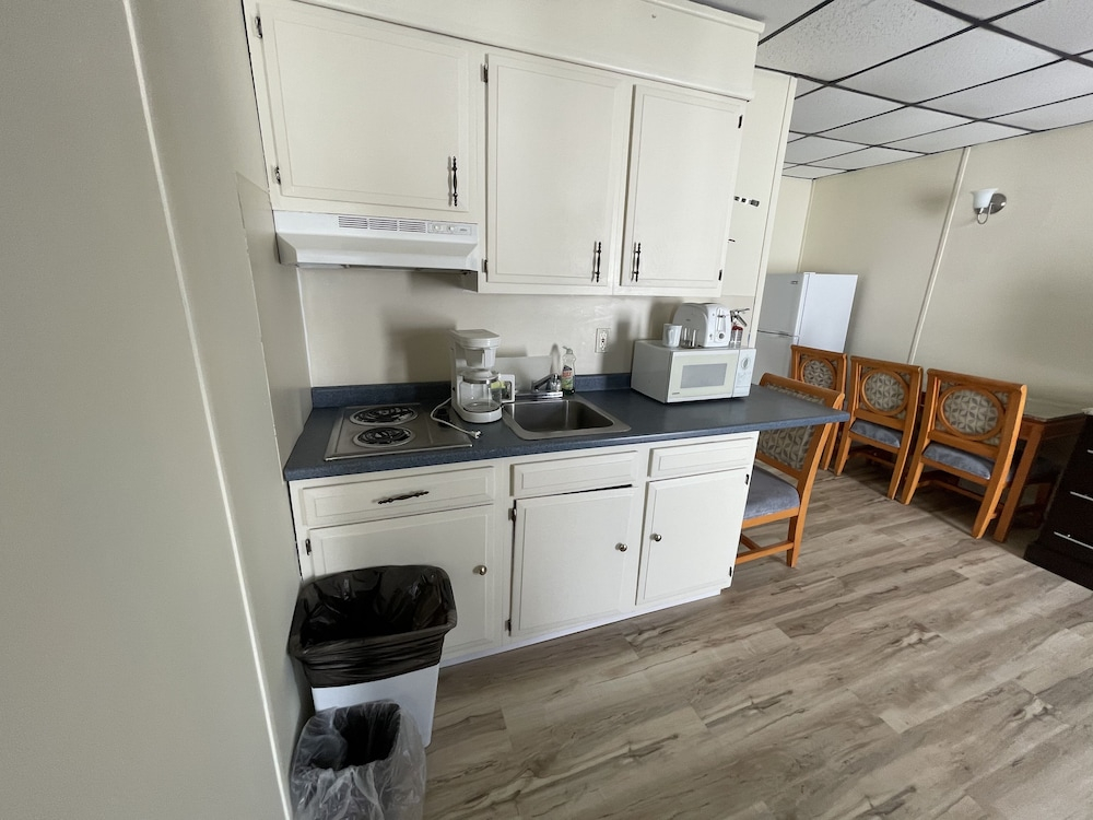 Searay Motel
