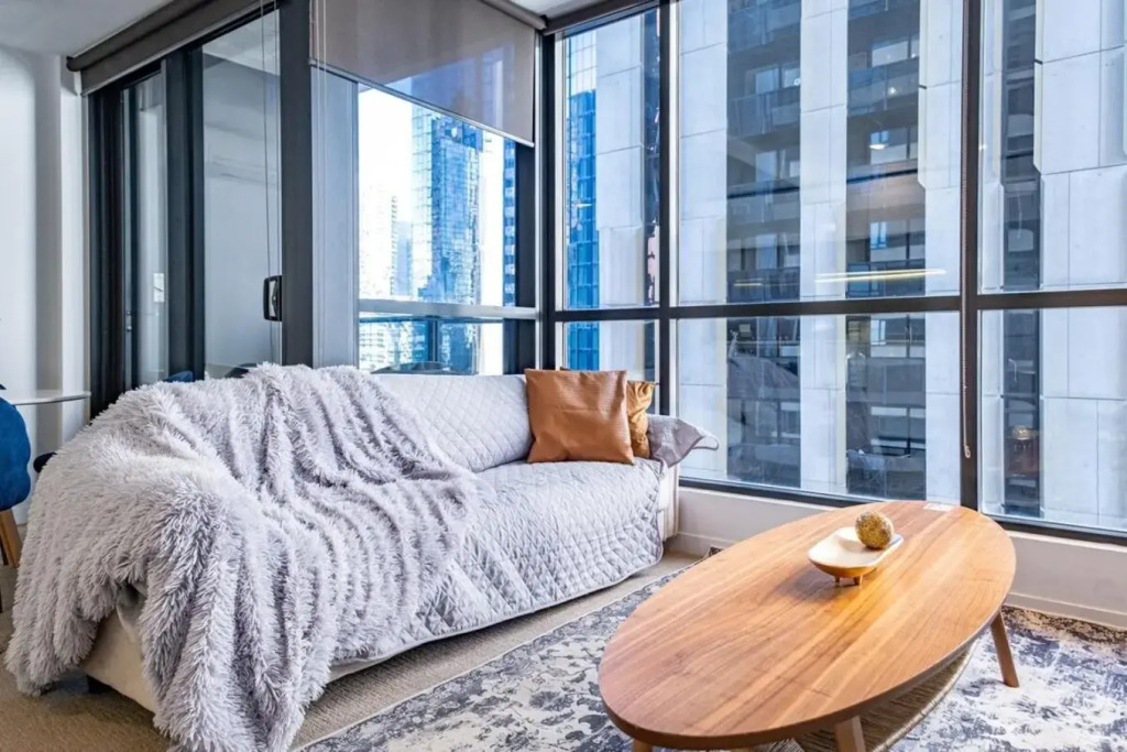 Lovely 2BR apartment in Melbourne CBD-80A06