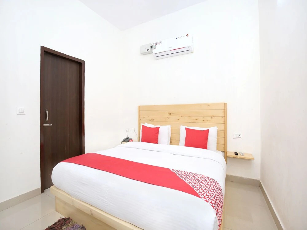 OYO 12351 Hotel Chandigarh