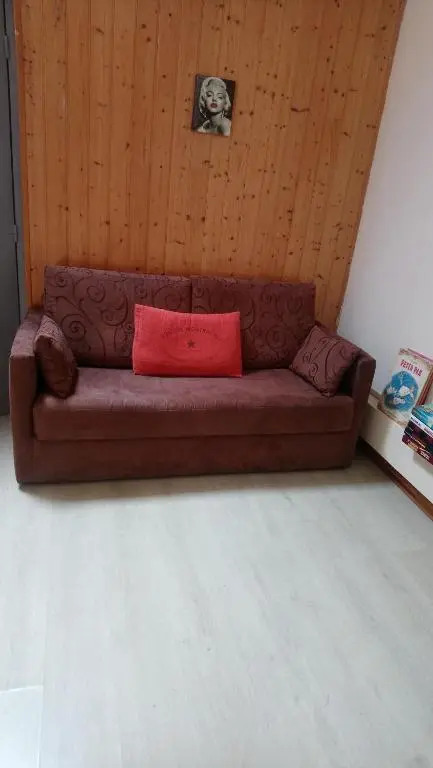 gîte 4 pièces,6 couchages,centre ville Sancoins wifi gratuite,lave linge, lave vaisselle