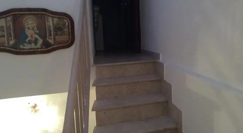 Holidays Apartments & Rooms