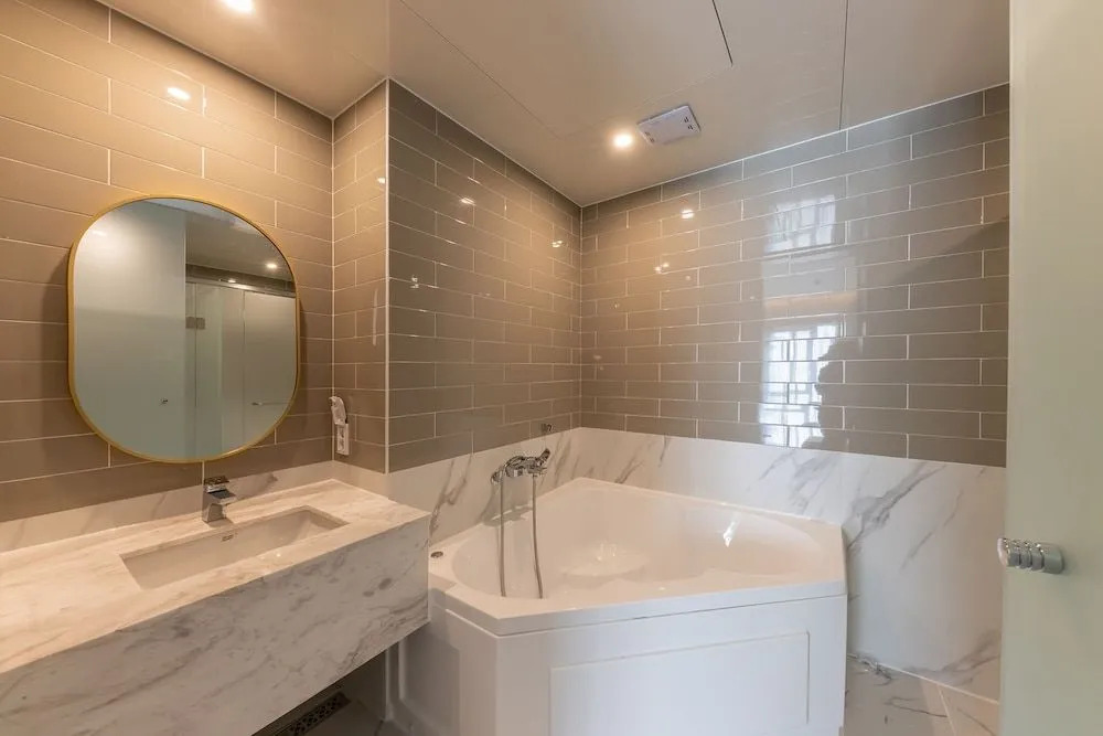 Browndot Hotel