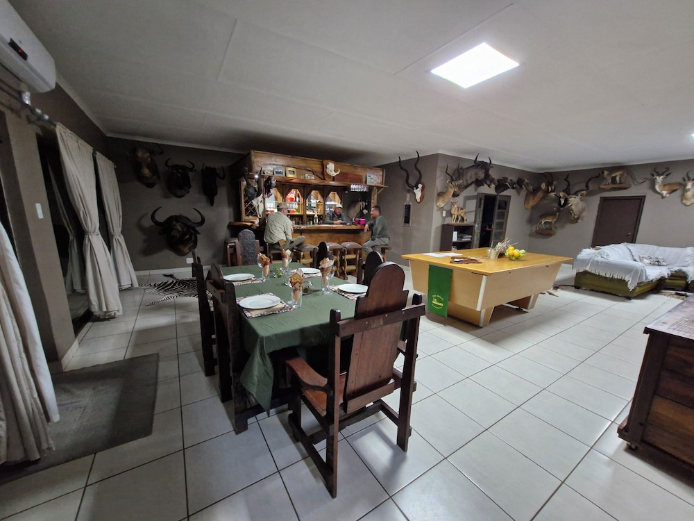 Buffelkraal Safaris