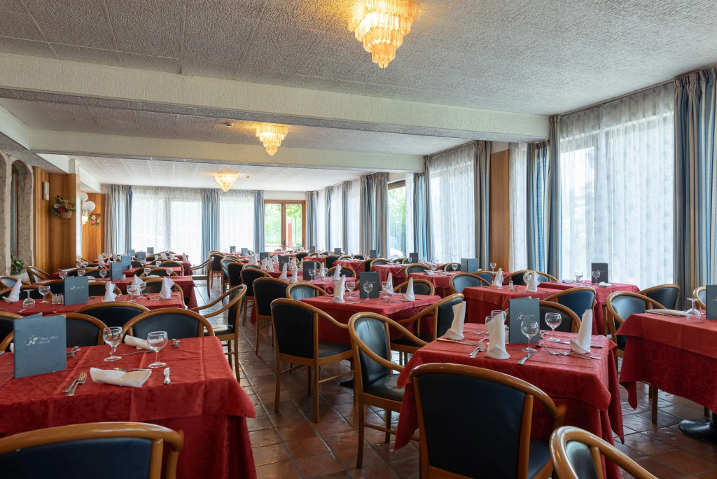 Park Hotel Jolanda