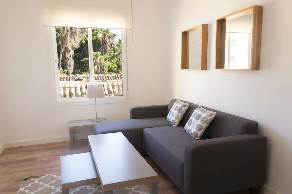 Bright Classic House Near La Malagueta REMS