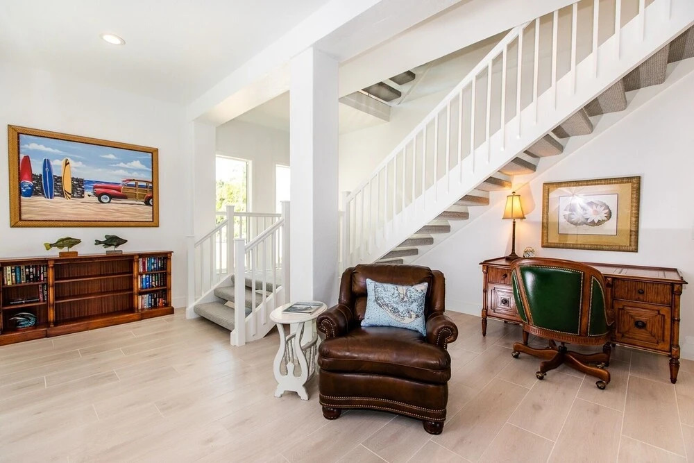 Dolphin Cove - Captiva Private Waterfront Estate 6 Bedroom Home