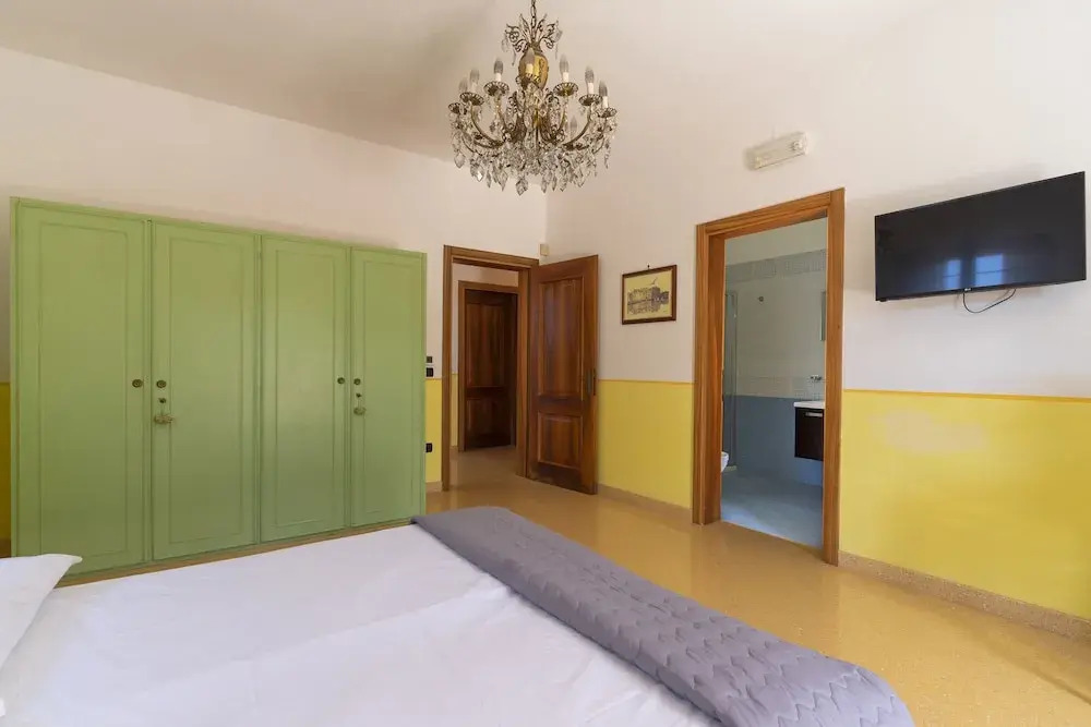 2799 Villa Colfiorito by Barbarhouse