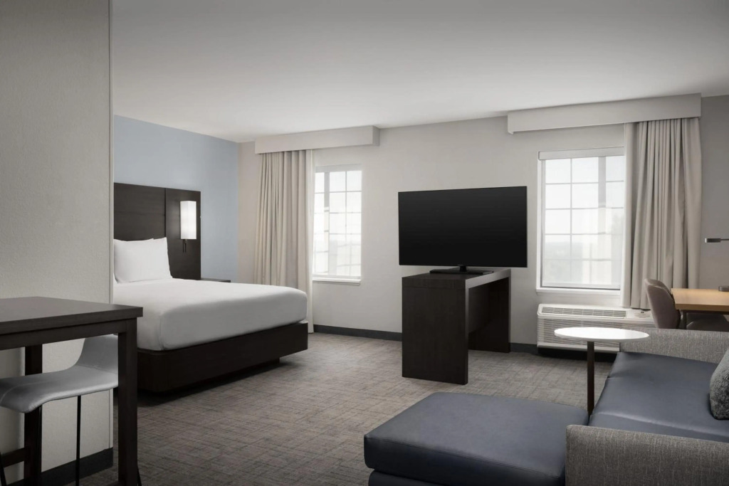 Residence Inn by Marriott BWI Airport