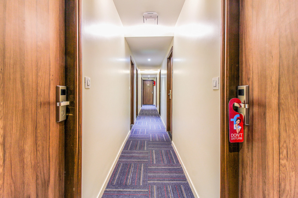 FabHotel RK International - Nr Mumbai International Airport