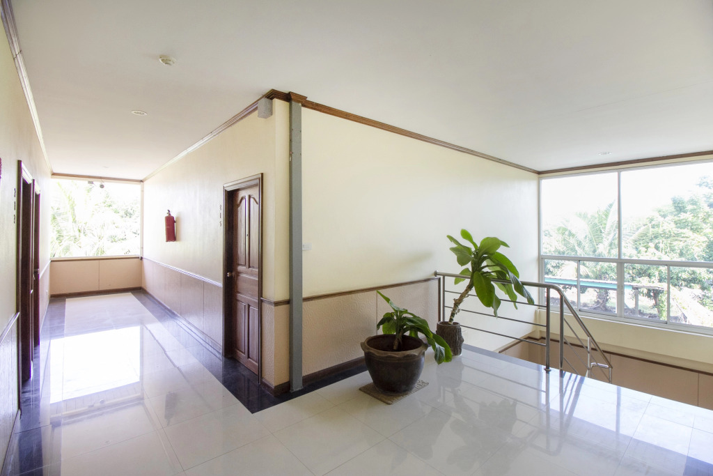 Train Hotel by Oyo Rooms