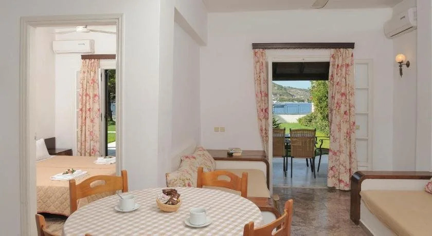 Kalamionas Studios & Apartments