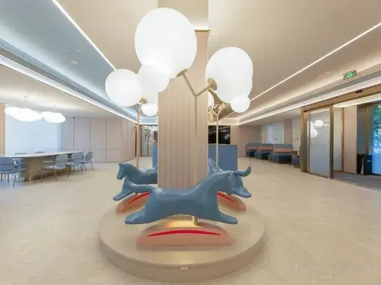 HanTing Hotel (Leshan Shihao Plaza Jiaxing Road Food Street)