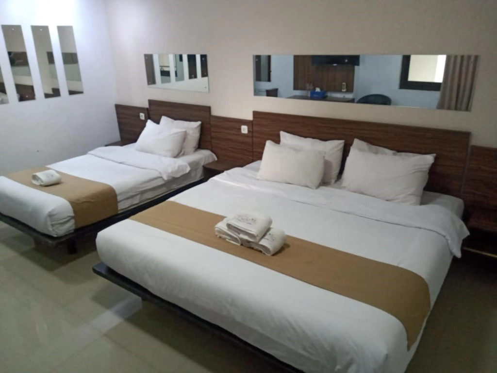 De La Charis Hotel Kediri
