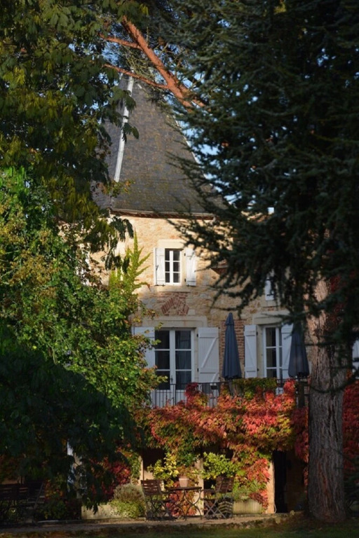 Wonderful location for weddings and parties by French château