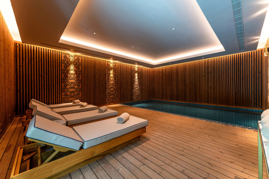 Legacy Hotel Cascais, Curio Collection By Hilton