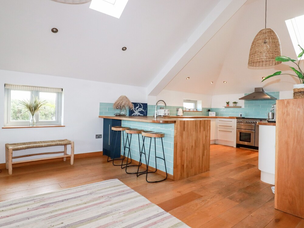 Sea View House