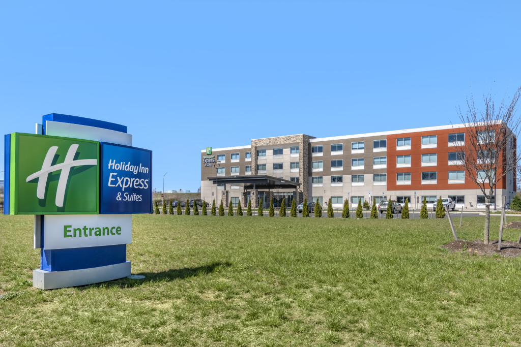 Holiday Inn Express & Suites Carlisle Southwest – I-81 by IHG