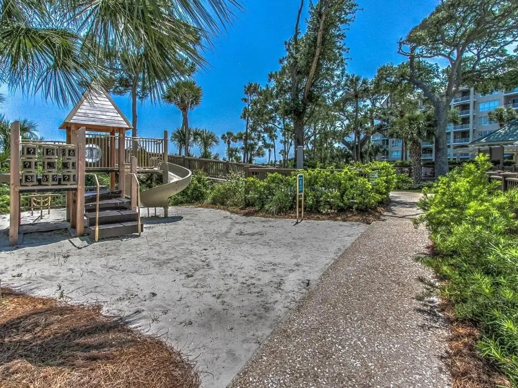 3208 Windsor Court South