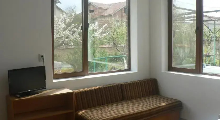 Kalina Guest House